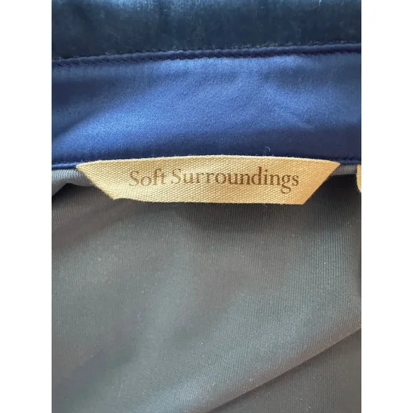 Soft Surroundings Velvet blue button down oversized shirt Small - Picture 6 of 6